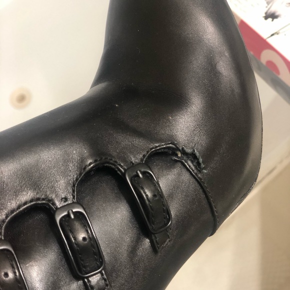 Cole Haan Size 9 Bootie Pump - Picture 2 of 6